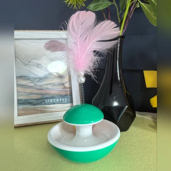 Cat Toy - Picture 2 of 2